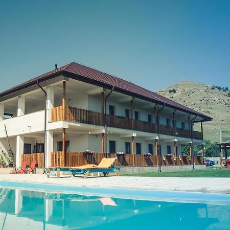 Pensiunea La Nenea Iancu Greci Exteriör bild